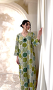 Green Chiffon Embroidery [with scarf]