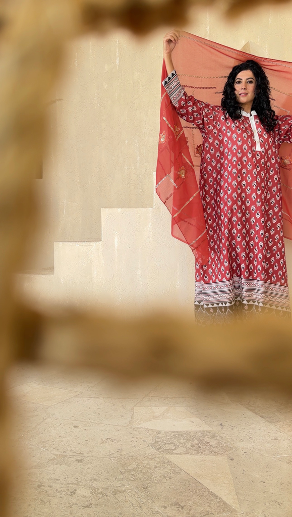 Red and Black Linen Dress[With scarf]