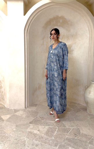 Blue Chiffon Embroidery [with scarf]